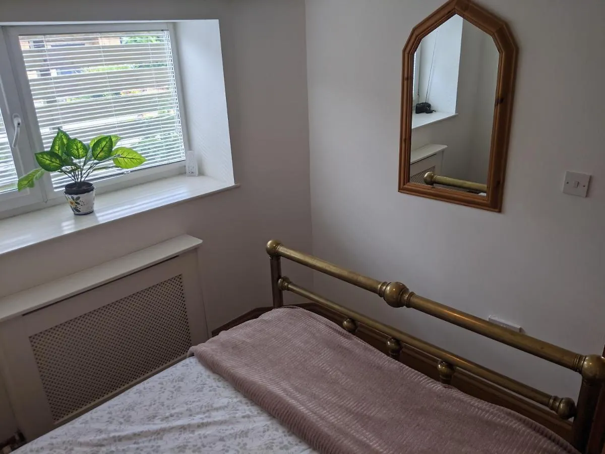 Whitby House Retreat Sleeps 12 Appartamento Sleights