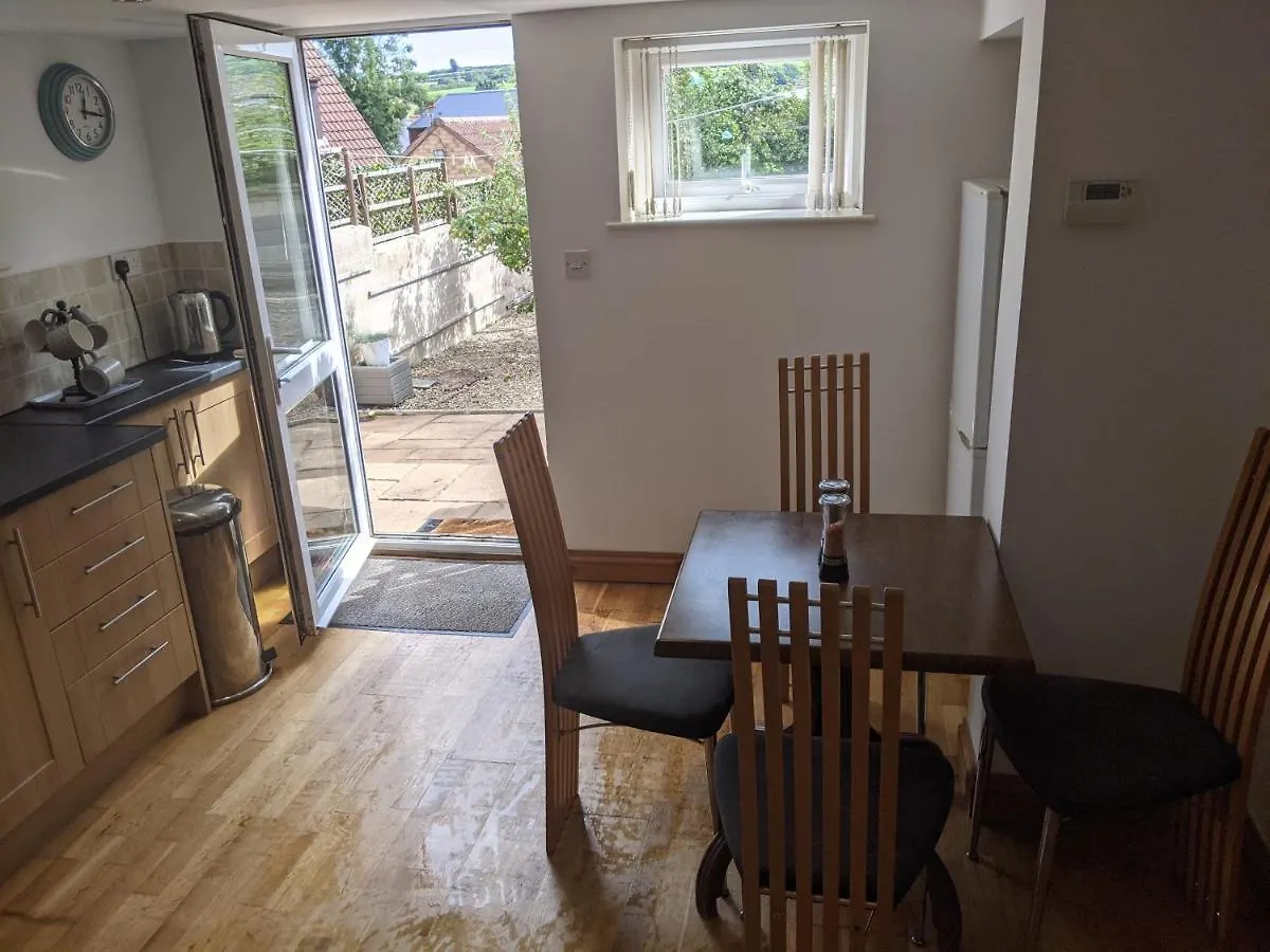 Whitby House Retreat Sleeps 12 Appartamento Sleights