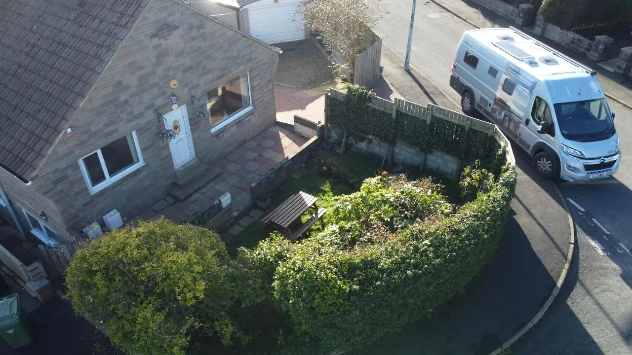 Whitby House Retreat Sleeps 12 location