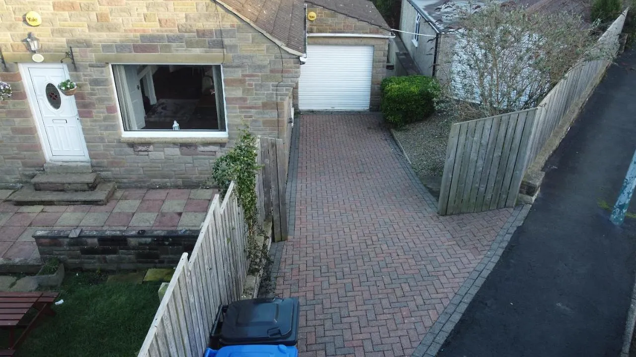 Sleights Whitby House Retreat Sleeps 12 아파트