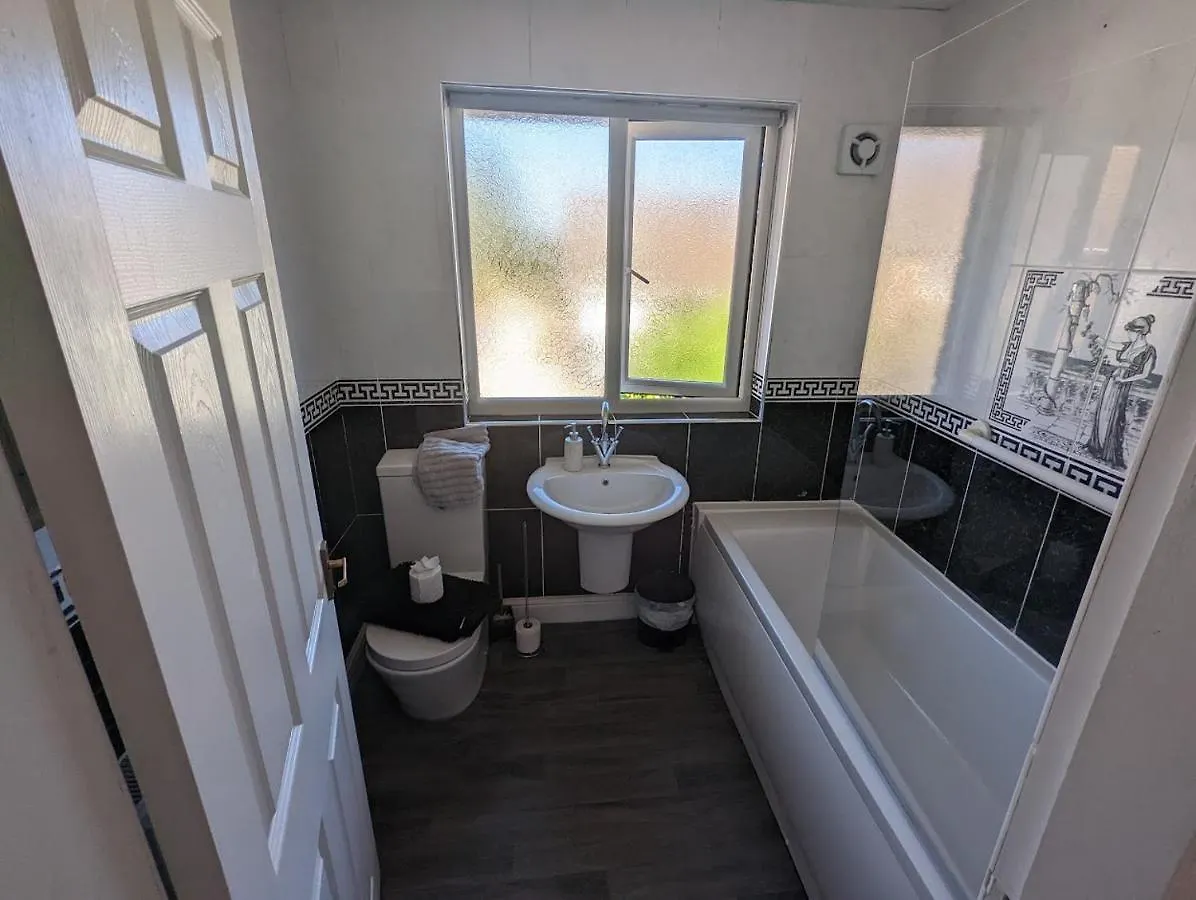 Sleights Whitby House Retreat Sleeps 12 아파트